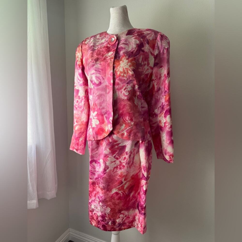 Vintage ‘90s Anne Crimmins for Umi Collections 100% Silk Floral Print Skirt Suit